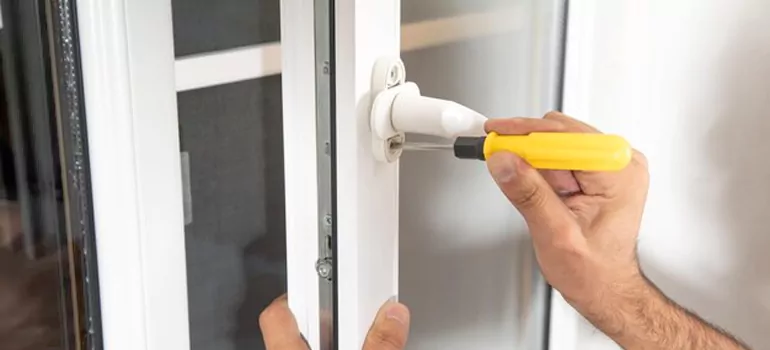 Casement Window Handle Replacement in Englewood, FL