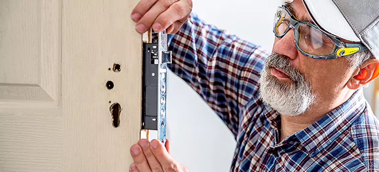 Exterior Door Handle Replacement in Englewood, FL
